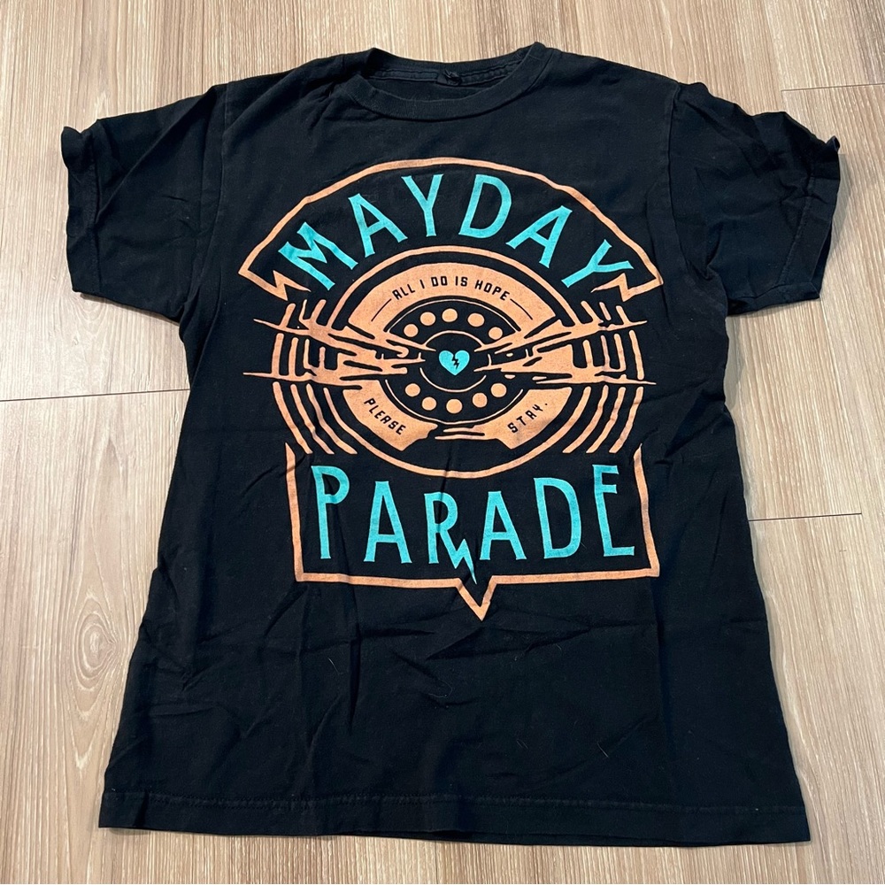 EUC Mayday Parade Graphic Band T-Shirt